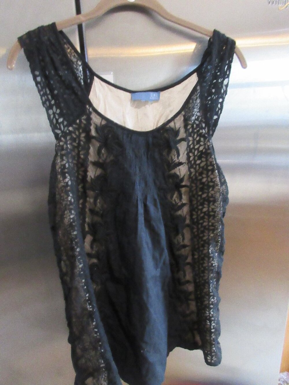 LIL modern black lace front tunic top tank s